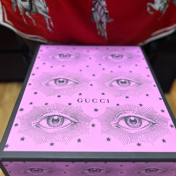 Gucci Sylvie Top Handle - Picture 12 of 13